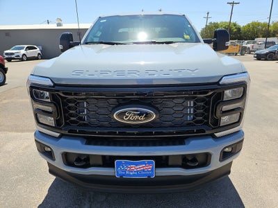2026 Ford Super Duty F-350® Lariat®