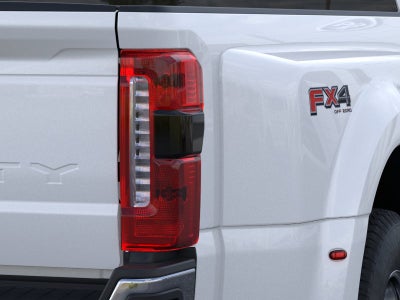2026 Ford Super Duty F-350® Lariat®
