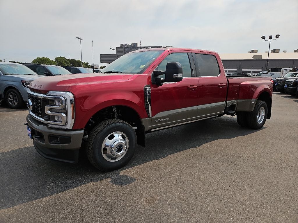 2026 Ford Super Duty F-350® King Ranch®