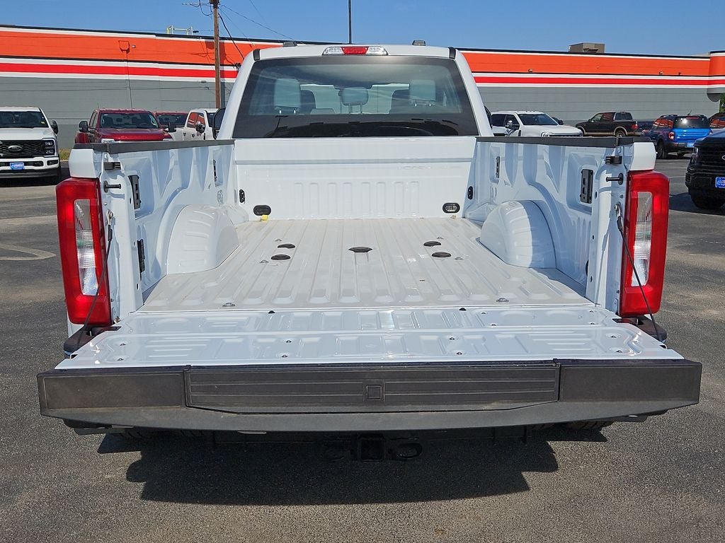 2026 Ford Super Duty F-350® XL