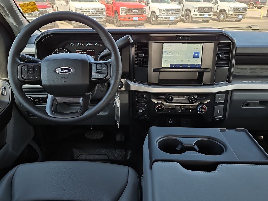 2026 Ford Super Duty F-350® XL