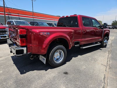 2026 Ford Super Duty F-350® Lariat®