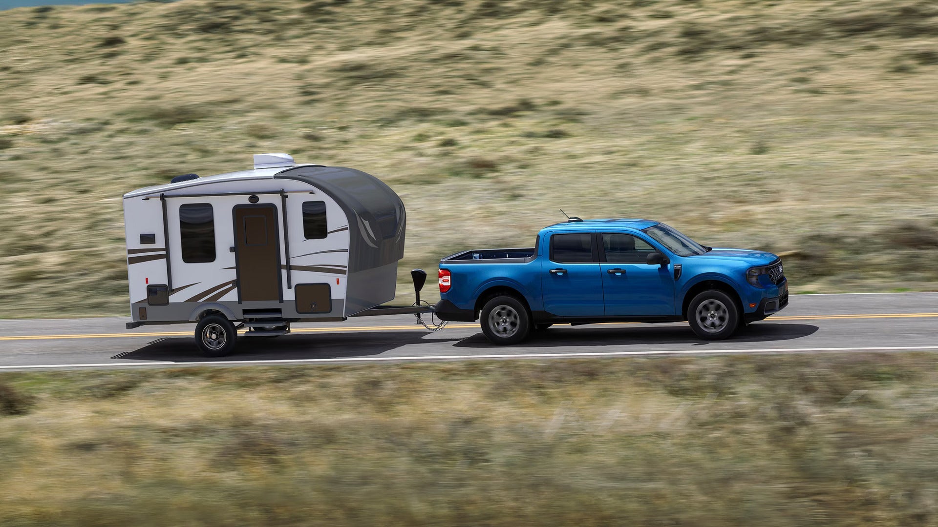 2026 ford maverick pulling a trailer