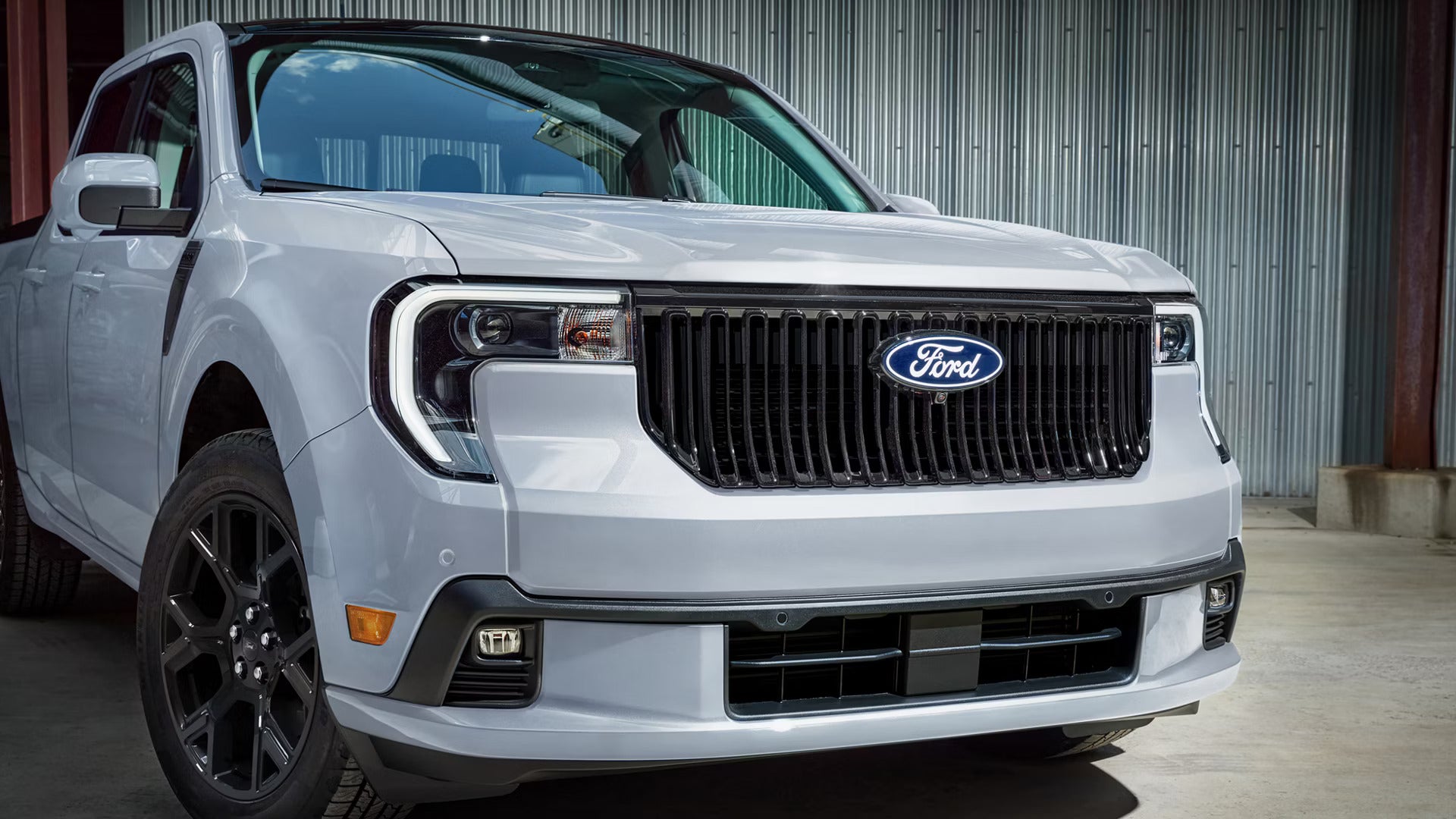an exterior view of the front end of the 2026 Ford Maverick