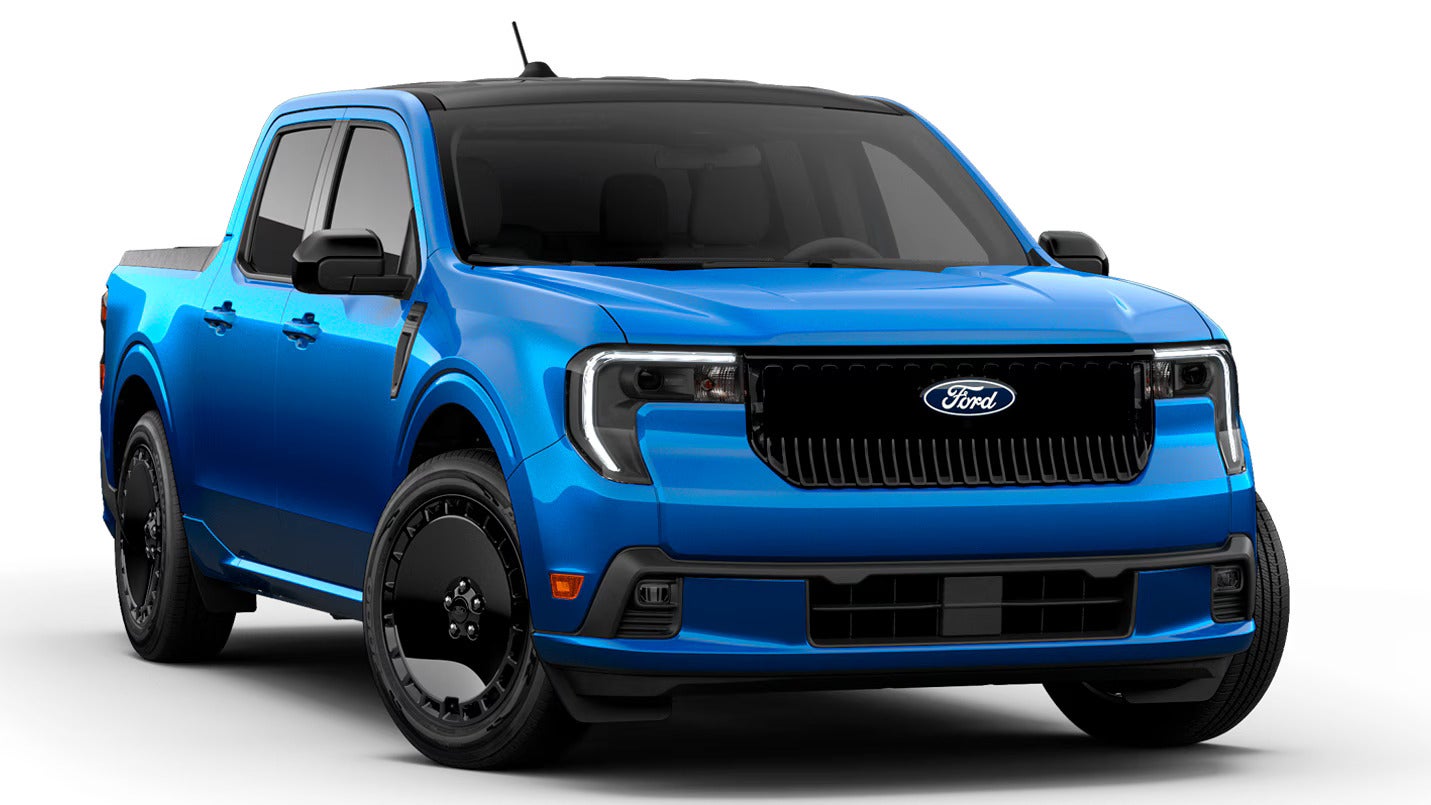 2026 Maverick Lobo Trim