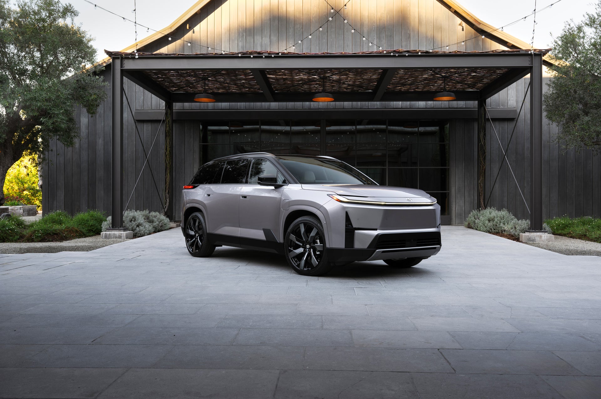 2027 Toyota Highlander performance and powertrain