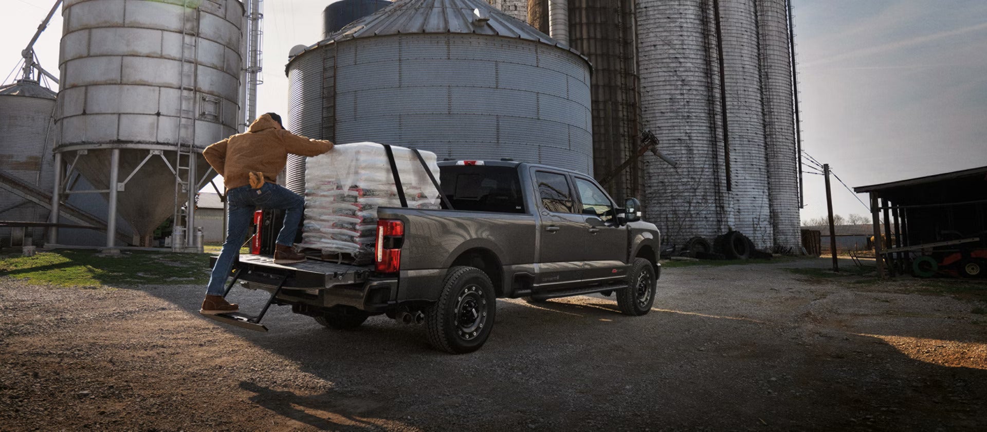 2027 Ford Super Duty F-250 and F-350 towing and payload capability